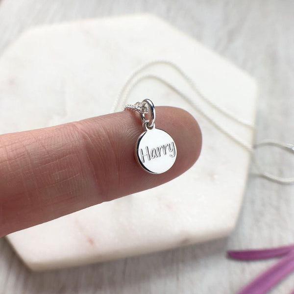 Name necklace, dainty and simple, 8mm - Tracy Anne Jewellery